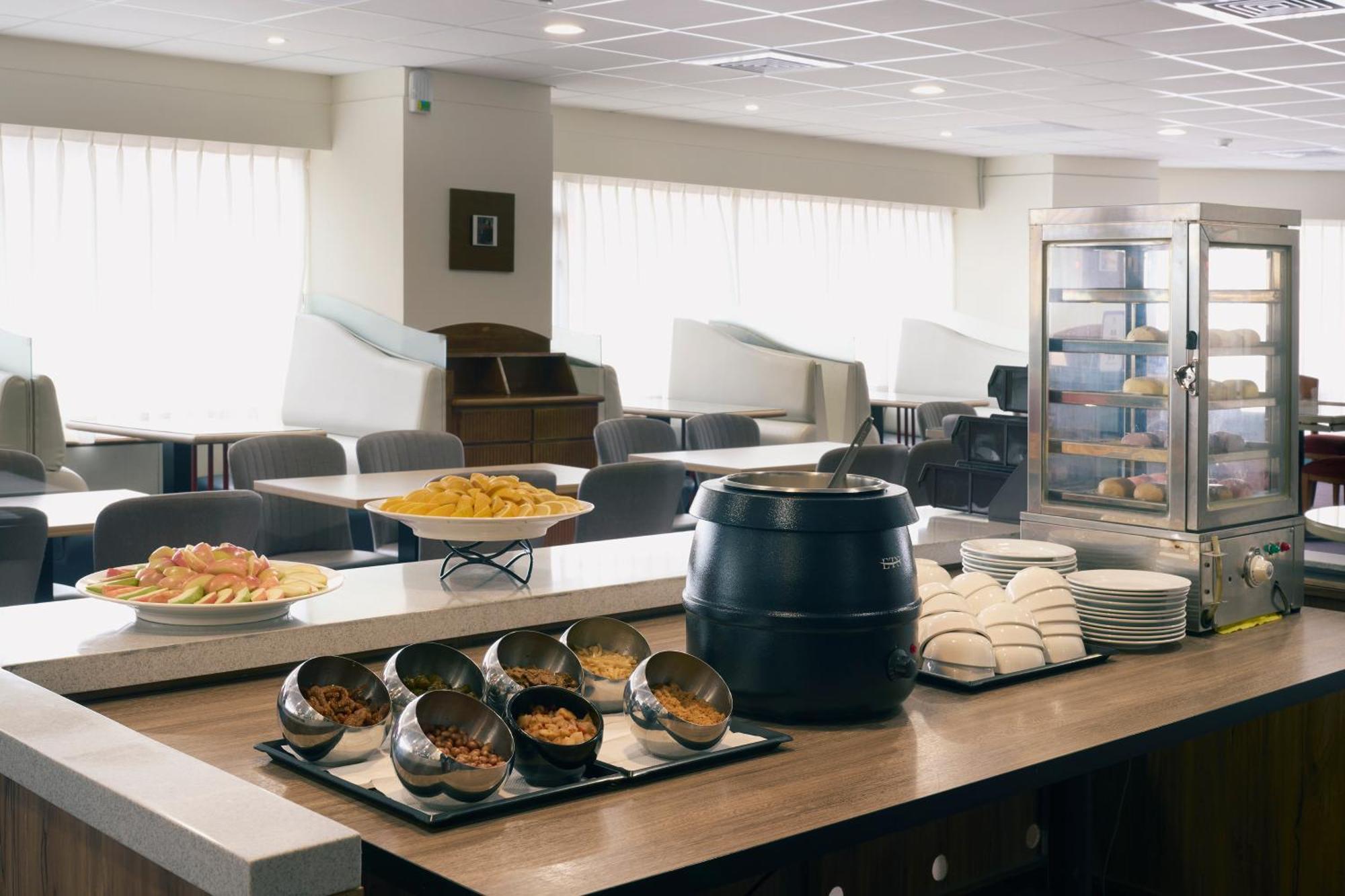 華麗大飯店ferrary Hotel Taipei Extérieur photo