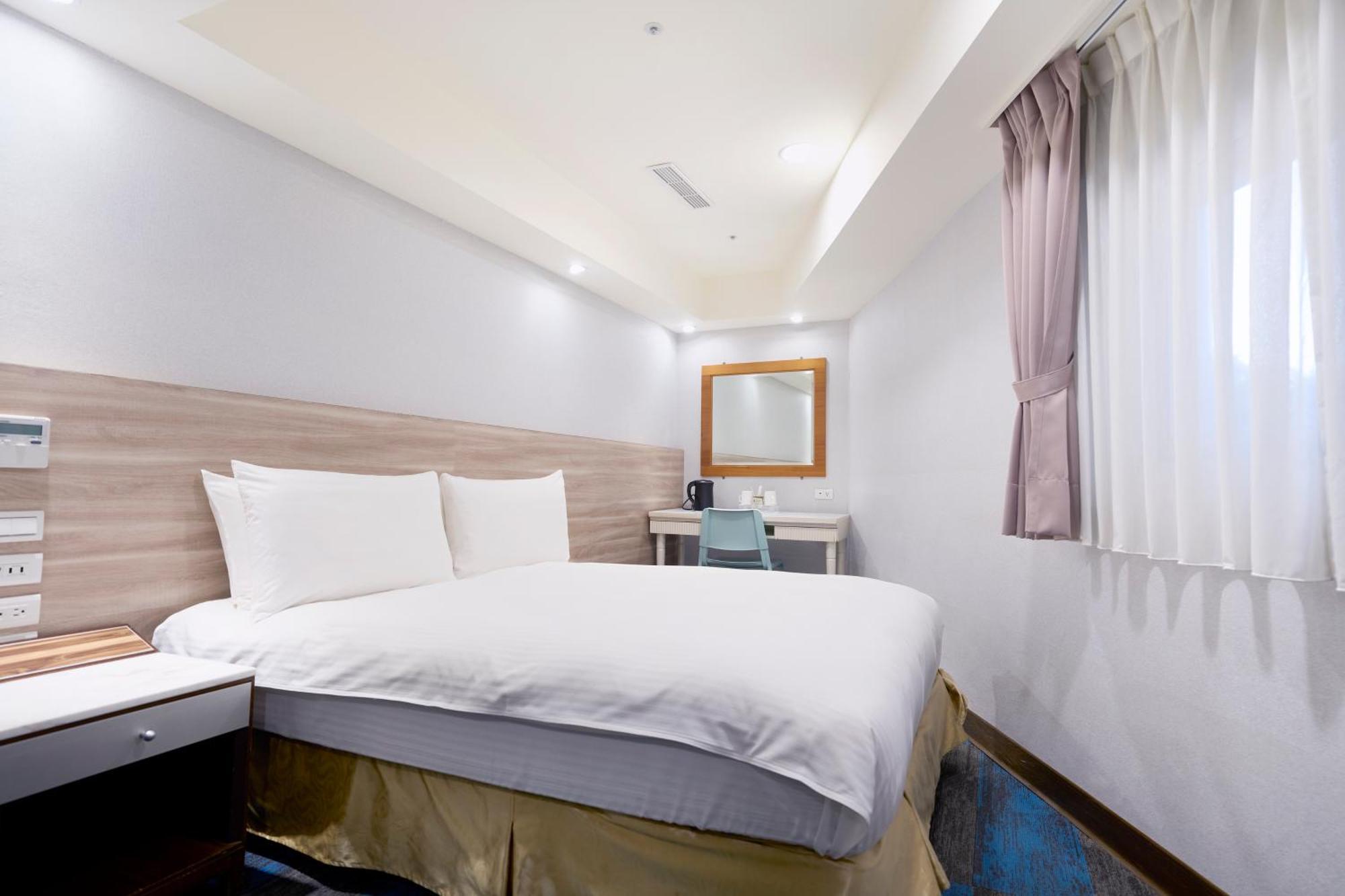華麗大飯店ferrary Hotel Taipei Extérieur photo